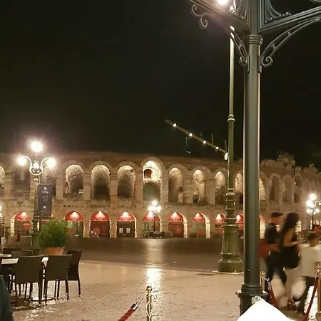 Al Gazebo Alojamento de Acomodação e Pequeno-almoço Verona